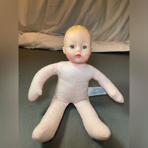 Madame Alexander Soft Doll Huggums with squeaker‎